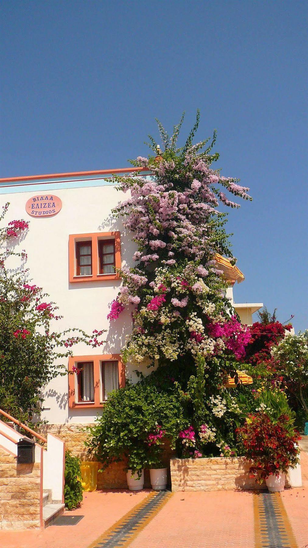 Villa Elizea Stalós Exterior foto