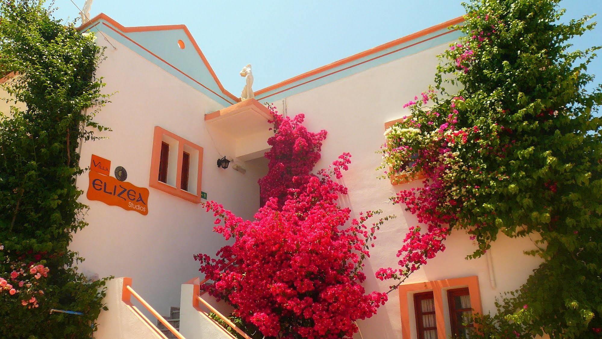 Villa Elizea Stalós Exterior foto